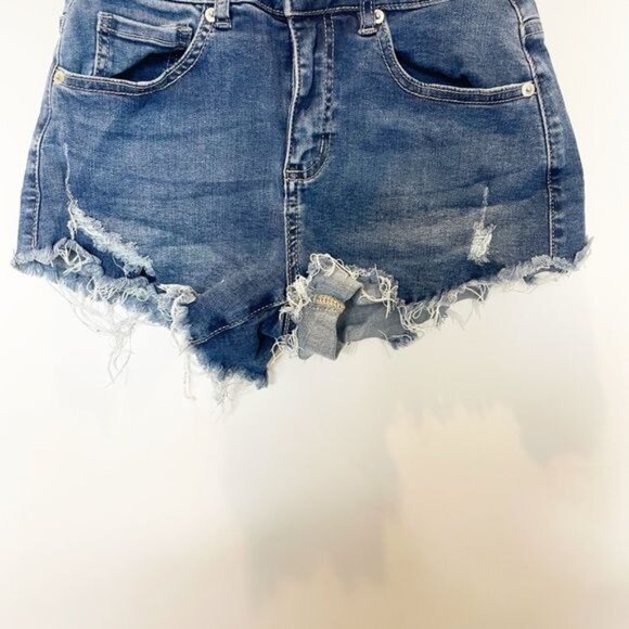 Akira Flex Fit High Waisted Super Stretchy Denim Shorts Distressed Size Small - Picture 5 of 9